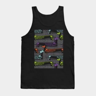 Spooktacular long dachshunds skeleton // dark grey background multicoloured dog bones Tank Top